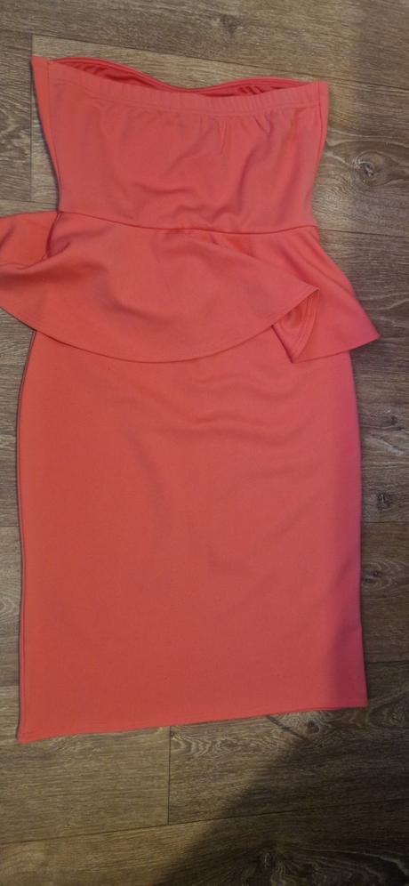 Peplum ružové saty, m