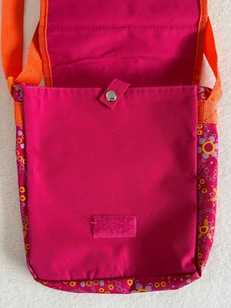 Krásna taška cez plece dora, 