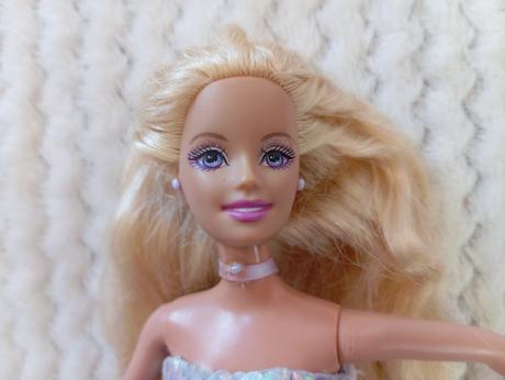 Annika barbie magic of pegasus,