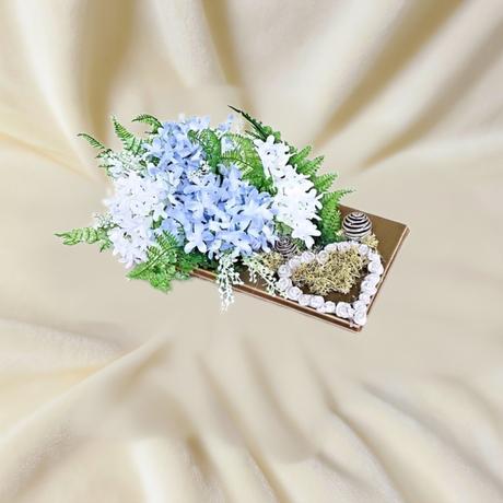 Modro zlatá ikebanka na dušičky, na hrobček, 