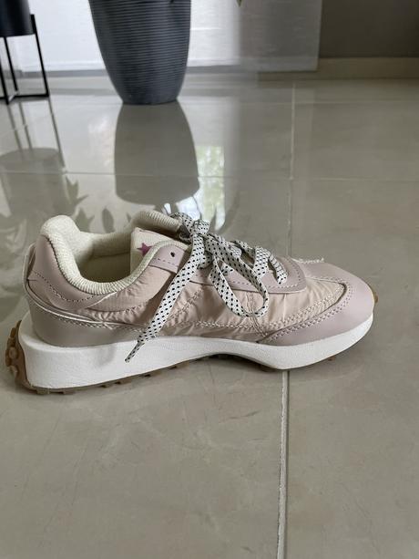 Tenisky meniace farbu, zara,34