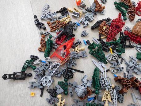 Zmiešané viacej starších modelov robotov, 