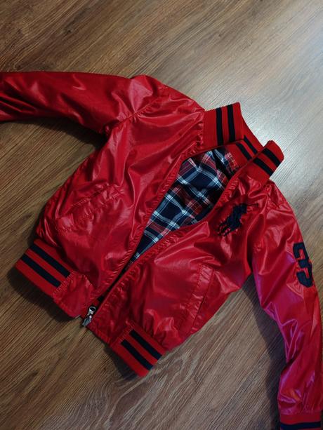 Prechodná bundička, 98