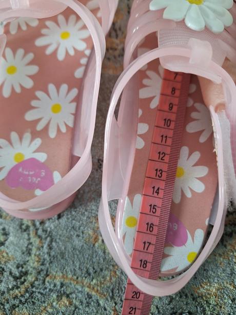 Sandálky jellybunny, 28