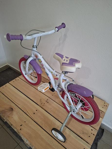 Detský bicykel + prilba, 14