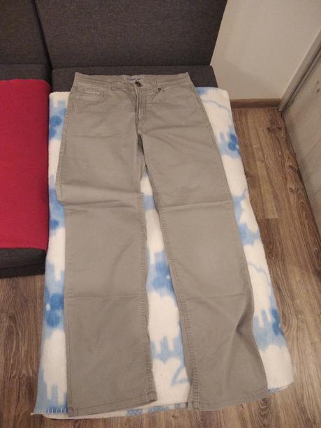 Pánske nohavice veľkosť 33, 32