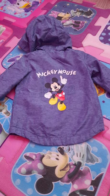 Kabátik, disney,68