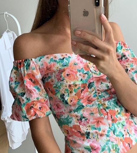 Predám kvetovany top, s