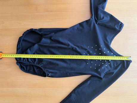 Decathlon gymnastický dres/trikot, 146