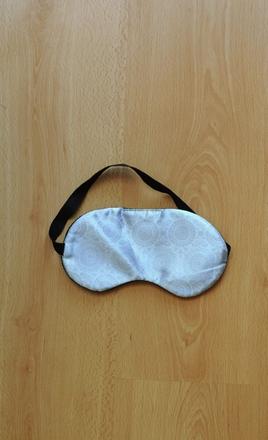 Maska na spanie,