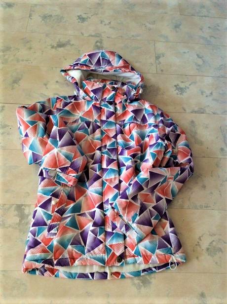 Vetrovka s kapucňou, 164