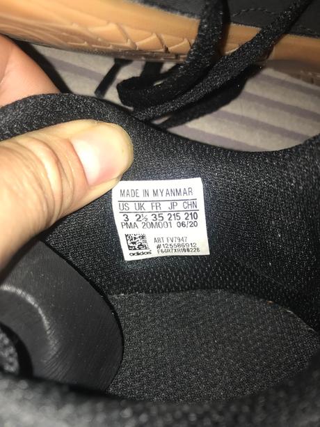 Halovky adidas, adidas,35