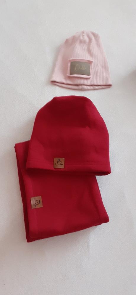 Set ciapka + nakrcnik, bubbe,86