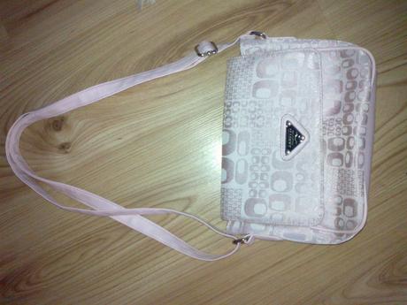 Nepouzivana kabelka, 