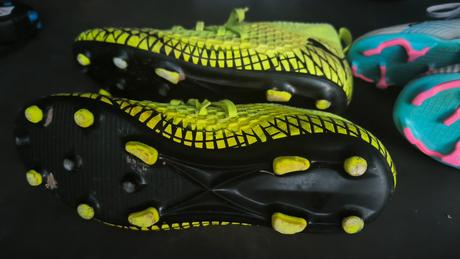 Kvalitné kožené kopačky puma future,nike mercurial, puma,42
