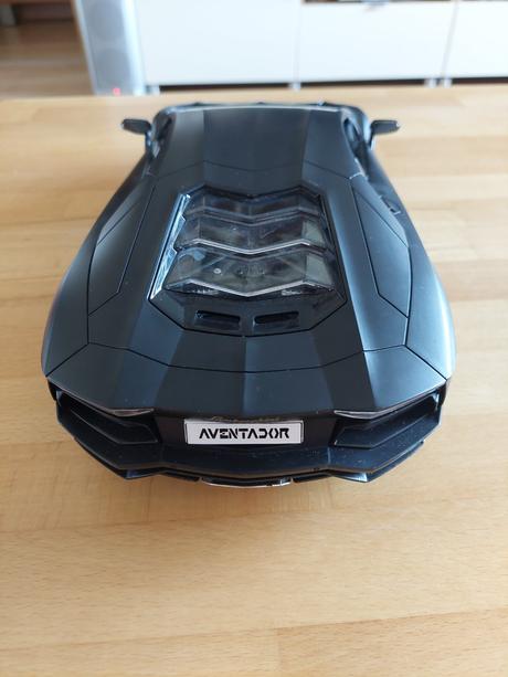 Auto na diaľkové ovládanie lamborghini aventator, 