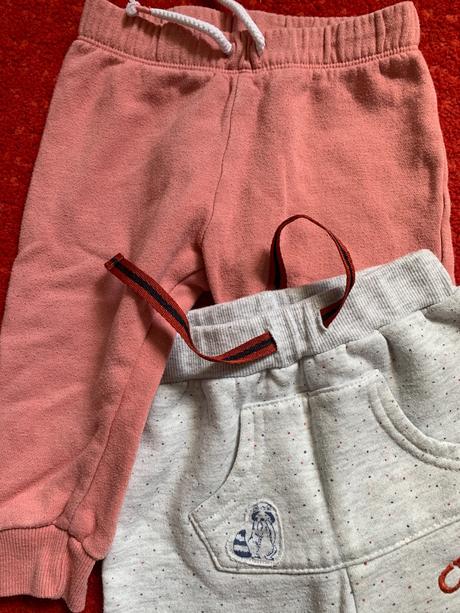 4 ks tepkaky a 1 leginy, c&a,74