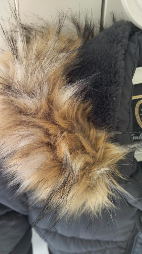 Teplá kvalitná bunda, c&a,170