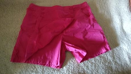 Krátke nohavice, camaieu,44