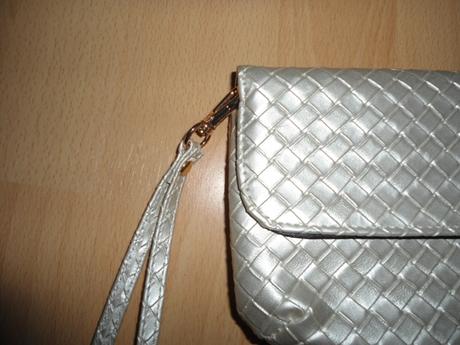 Jemne zlata mensia kabelka, oriflame