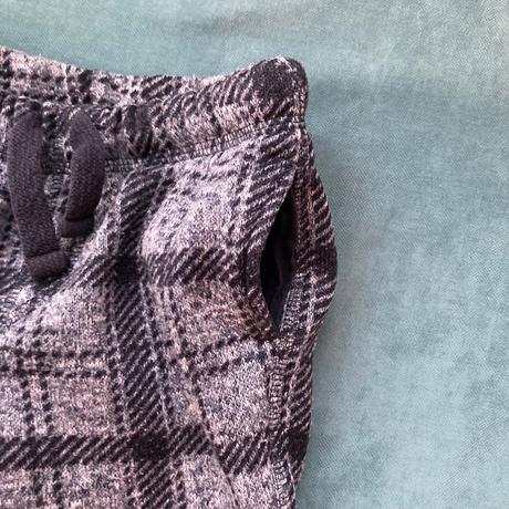 Hrube teplaky, sede, lupilu,86