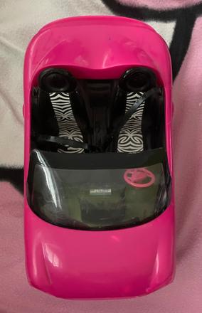 Autíčko pre barbie,