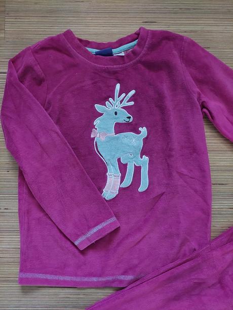 Hrubé pyžamo, lupilu,110