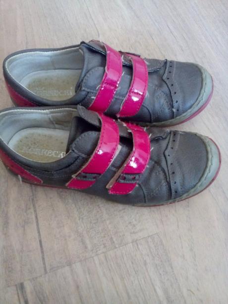 Pekne topanky, kornecki,30