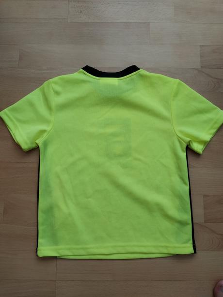 Chlapčenské športové tričko veľ. 110/116, c&a,110