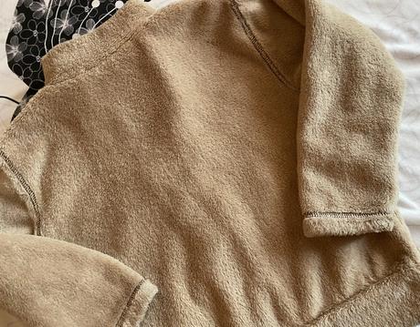 Teplá mäkká chlpatková mikina v. 122/128, 122