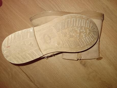 Čižmičky prechodné, 29