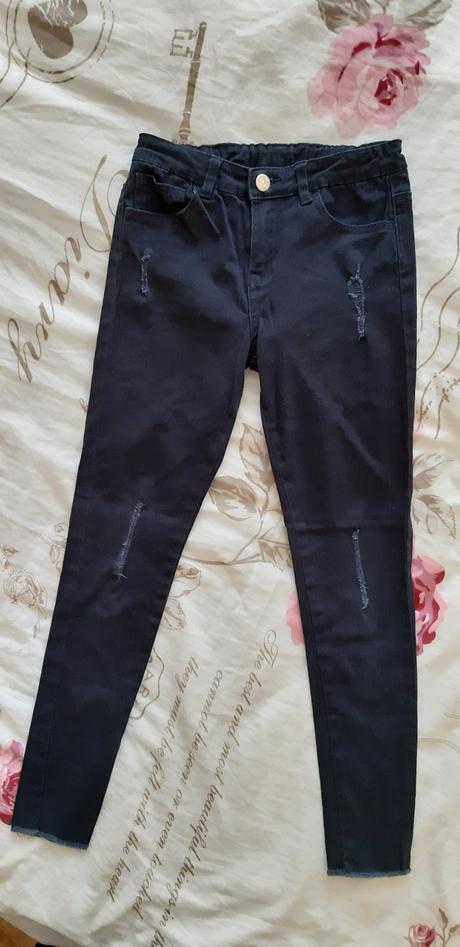 Tmavomodré rifle, pepco,146