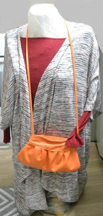 Superpružný kardigán univeľkosť,