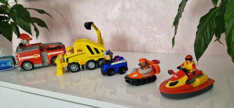 Tlapková patrola-marshalom,rubble,chase,.,