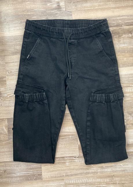 Cargo kapsáčové čierne nohavice cropp w30 /l 32, 32