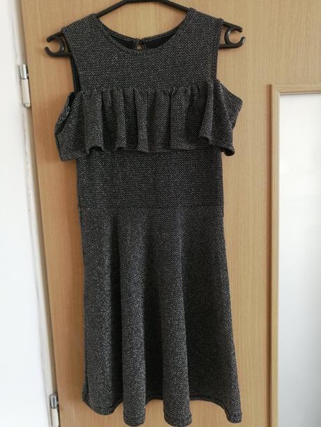 Šaty v top stave, 140