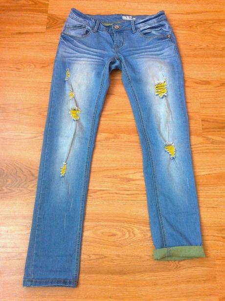 2x oblečené- aj pre staršie dievčatá, 38