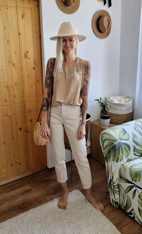 Béžový telový nude top, s
