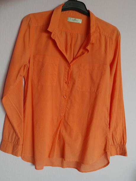 Krásna lososová košeľa, s