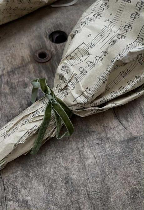 Starý notový papier 5 ks, 