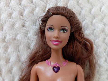 Barbie alexa hrá a svieti, 