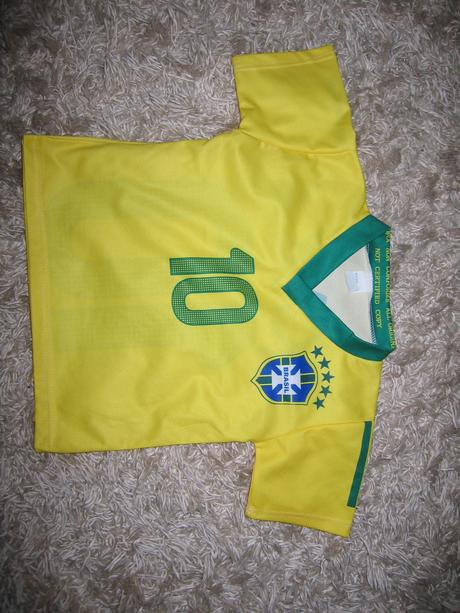 2x nenosený dres, 98