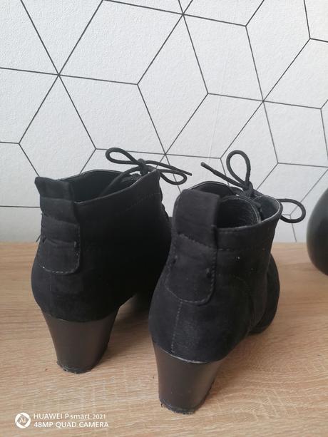 Členkove prechodné čižmy / topánky semišove, deichmann,39