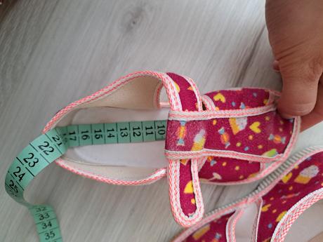 Manik papučky, manik,26