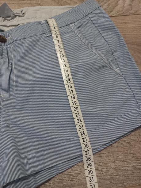 Raz oblecene kratase h&m, 38, h&m,38