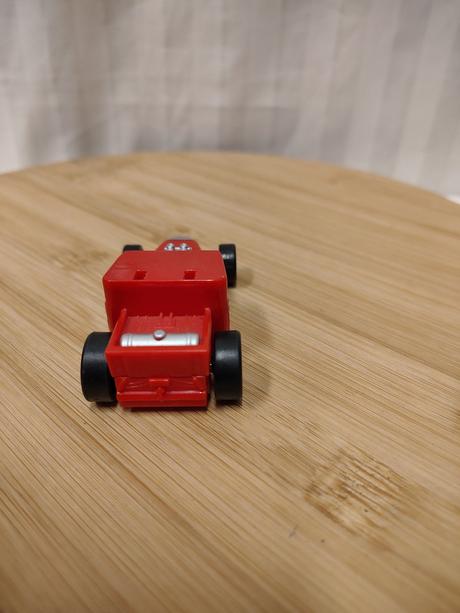 Hot wheels bone shaker, burger king 2019/2020,