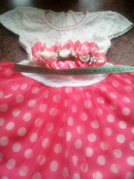 Dievcenske saty, 104