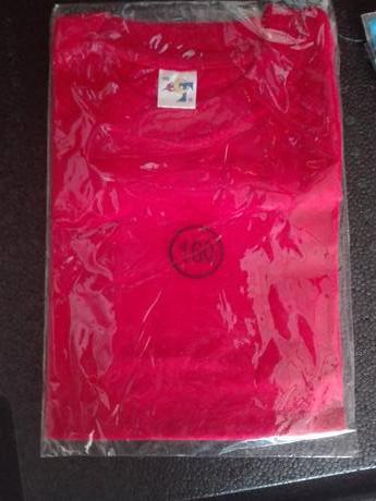 Jednofarebné tričká, 152