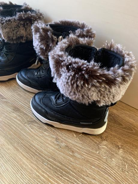 Dvojičky čižmy h&m 24, 24