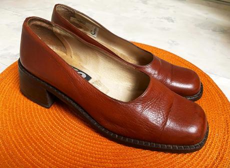 Kožené poltopánky/lodičky, 38